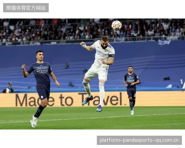 “4-2！4-3！曼城主场惨败，皇马客场大逆转——足球世界的冷酷现实与激情传奇”